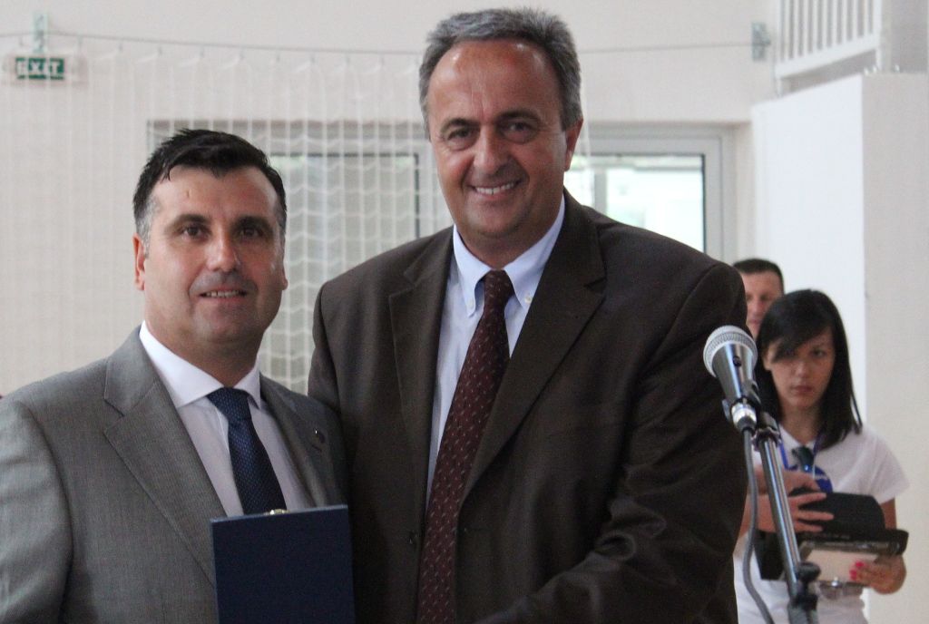 EUSA representative Mr Santos and the Mayor of Zabljak Mr Vukicevic