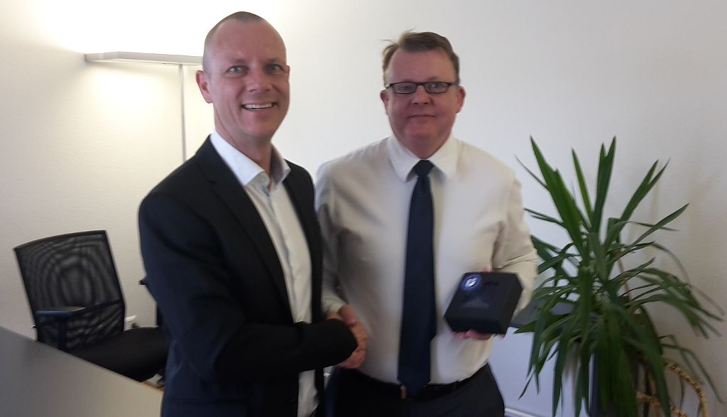 Daniel Studer (EUSA) and Olli Maenpaa (TE)