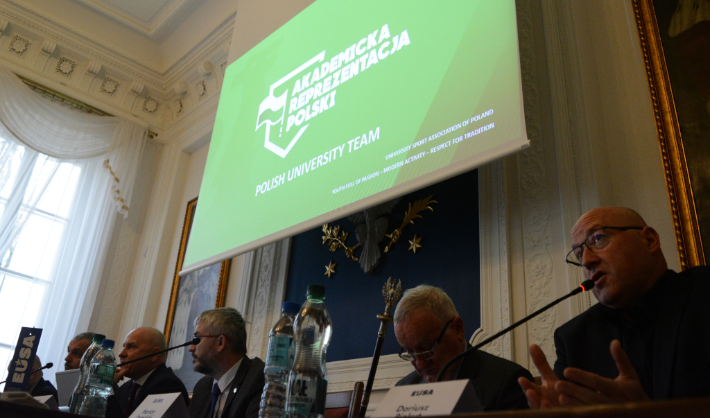 AZS Vice-President and Secretary General