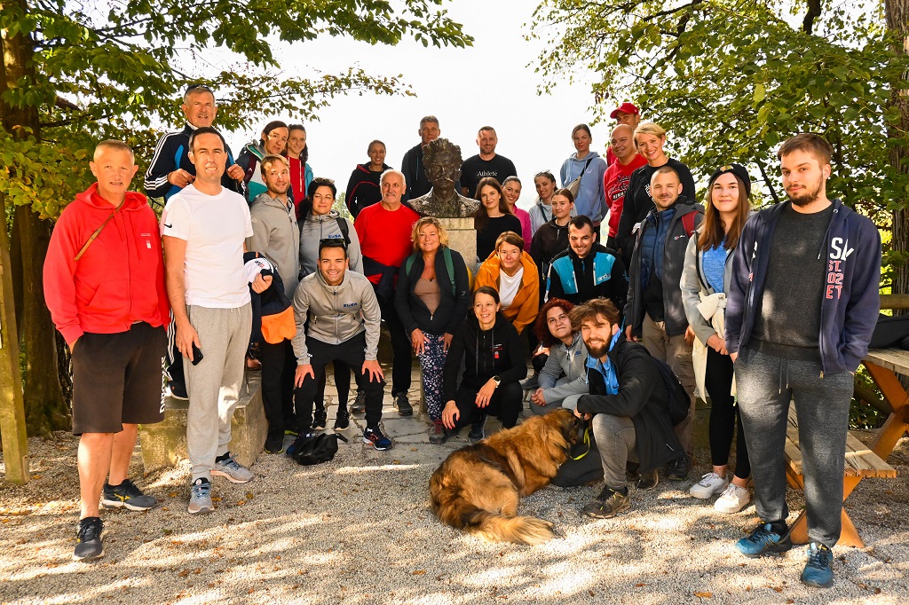IDUS group hike 2022