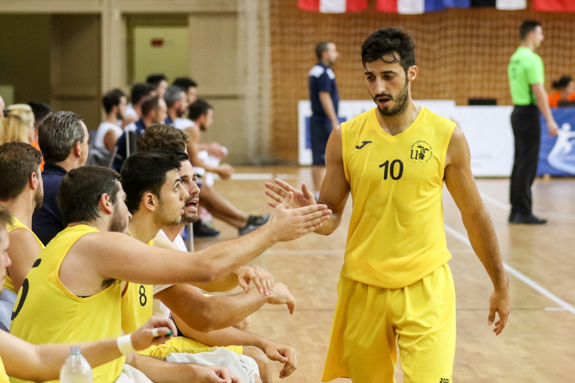 Carlos Garcia Camunez EUSA Basketball 2017 High Five