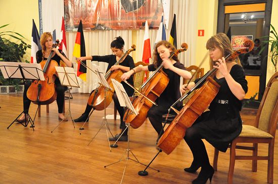 Cultural and entertainment programme Cultural and entertainment programme