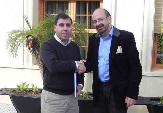 Mayor of Encinarejo Mr Madruga and EUSA President Mr Gualtieri Mayor of Encinarejo Mr Madruga and EUSA President Mr Gualtieri