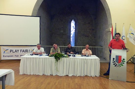 Final round table Final round table