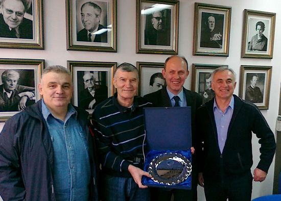 Mr Bojic receiving the award Mr Bojic receiving the award