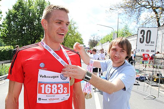 All runners received participation medals All runners received participation medals