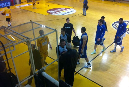 Basketball match Basketball match