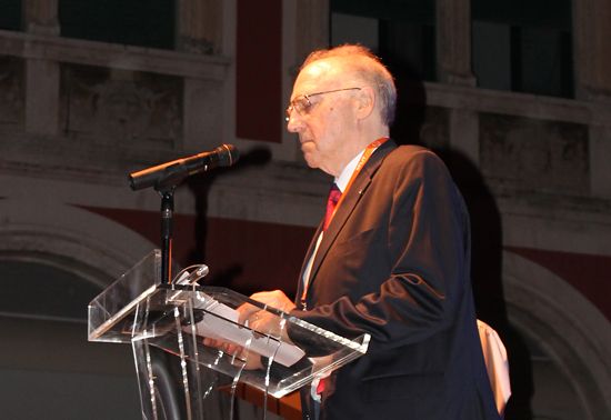 Mr Romano Isler Mr Romano Isler