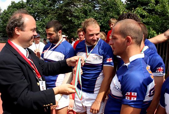 Winning men's team Winning men's team