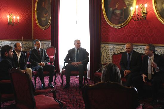 Meeting at the University Meeting at the University