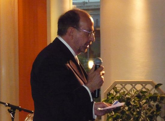 Mr Gualtieri addressing the participants Mr Gualtieri addressing the participants