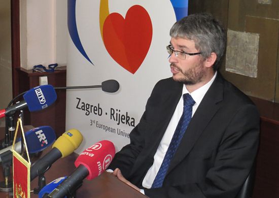 Mr Haris Pavletic Mr Haris Pavletic