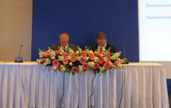 Signing of cooperation agreement between EUSA and EBL