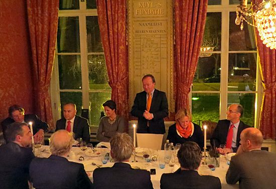 Formal dinner Formal dinner