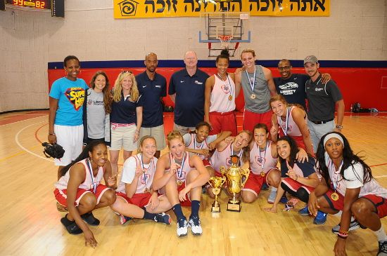 Women's winning team: Liberty University from Virginia, USA Women's winning team: Liberty University from Virginia, USA