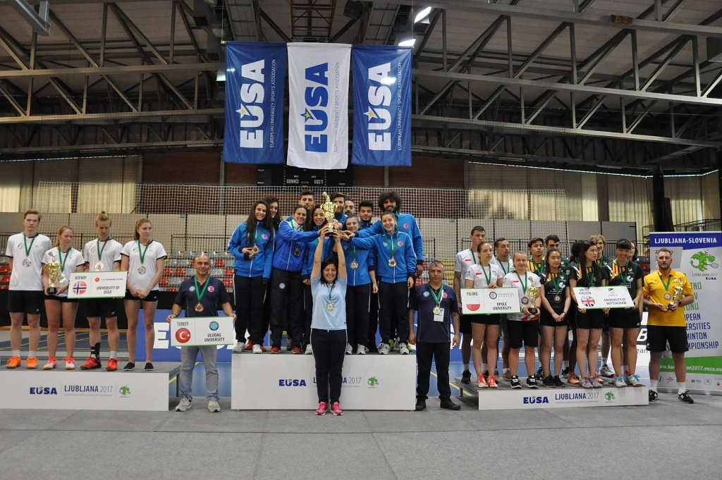 Team medallists
