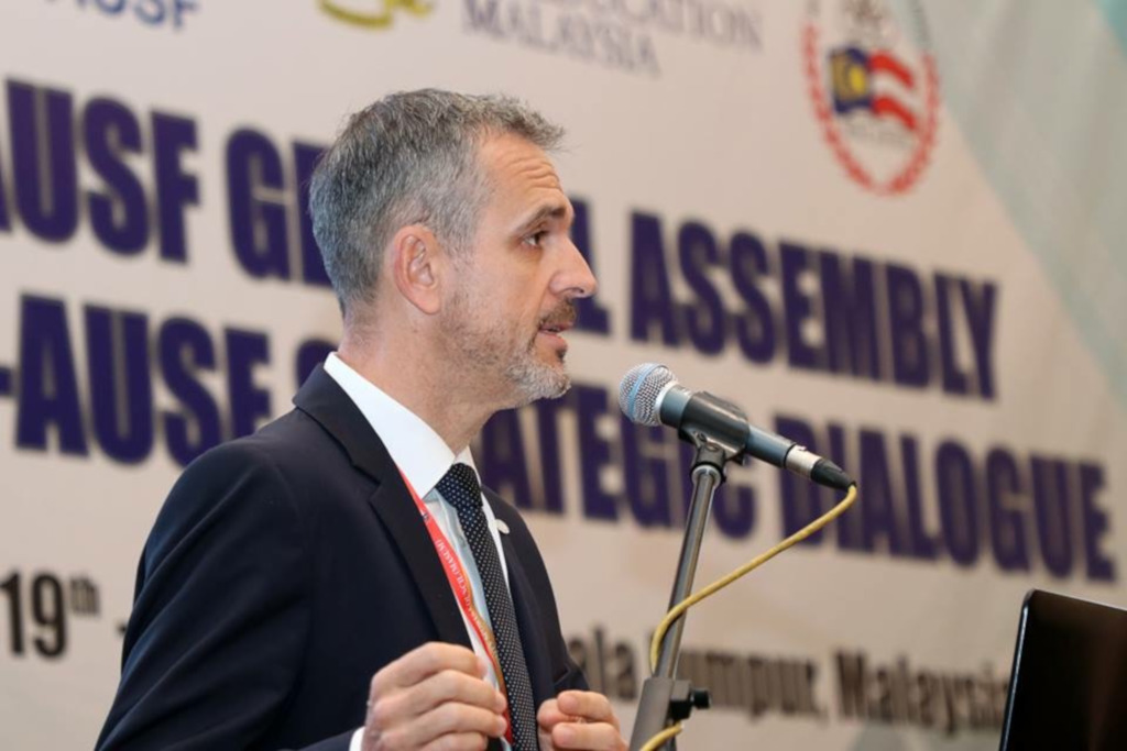 EUSA Secretary General