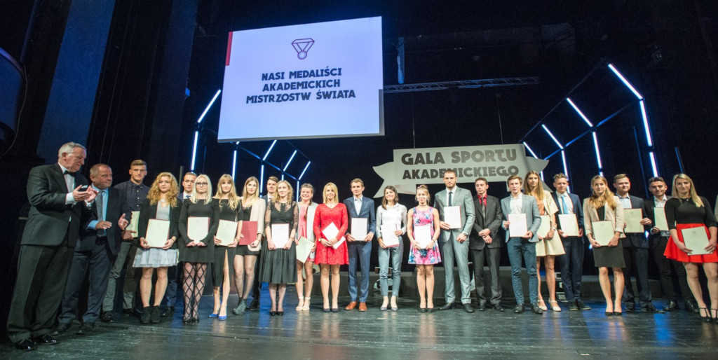 Group photo with award recipients
