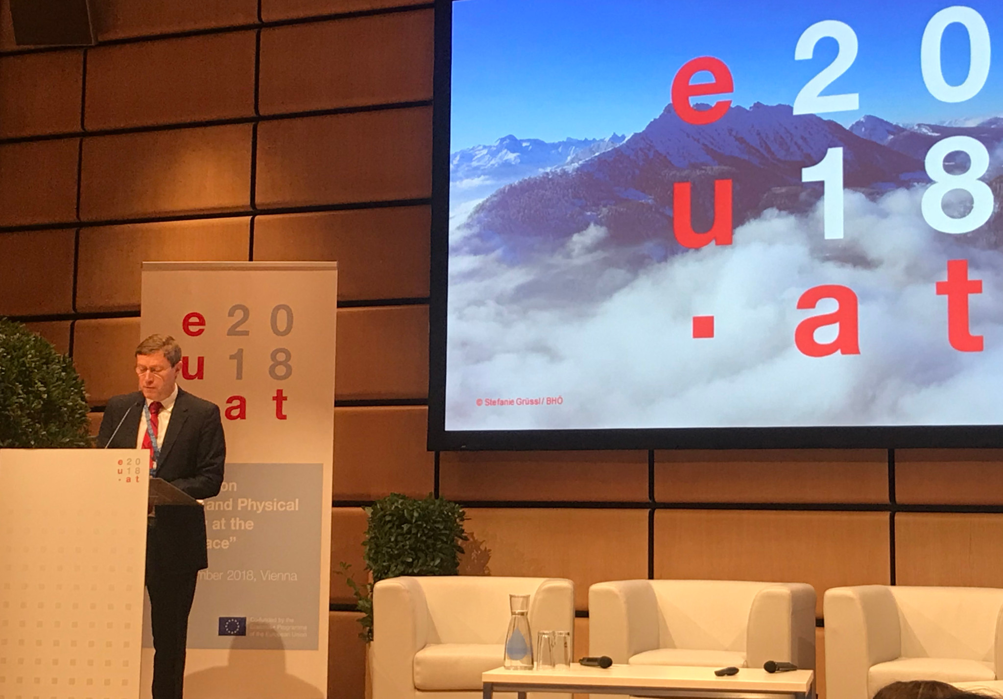 Mr Yves Le Lostecque