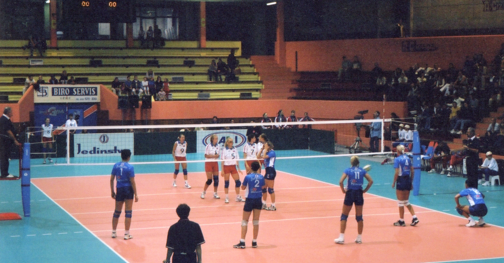 EUC Volleyball 2001