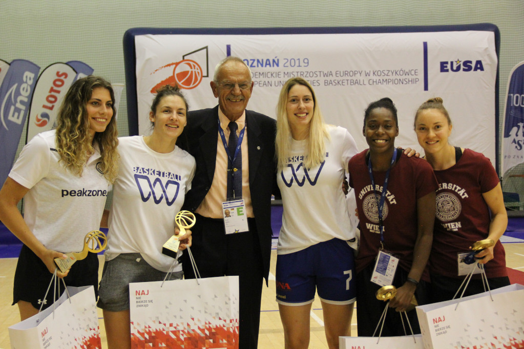 Women medallists at EUC 2019