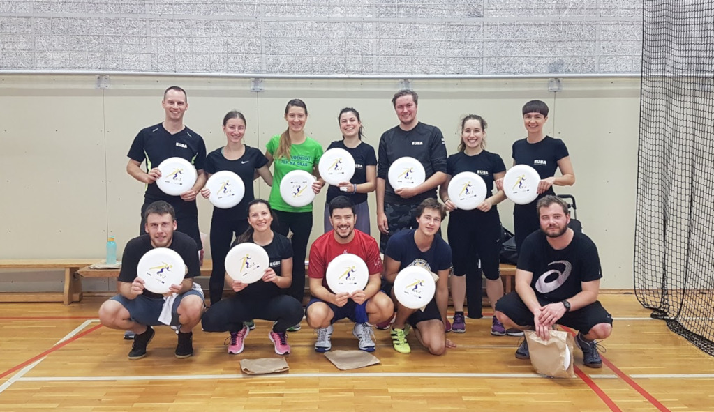 ENACT frisbee group photo