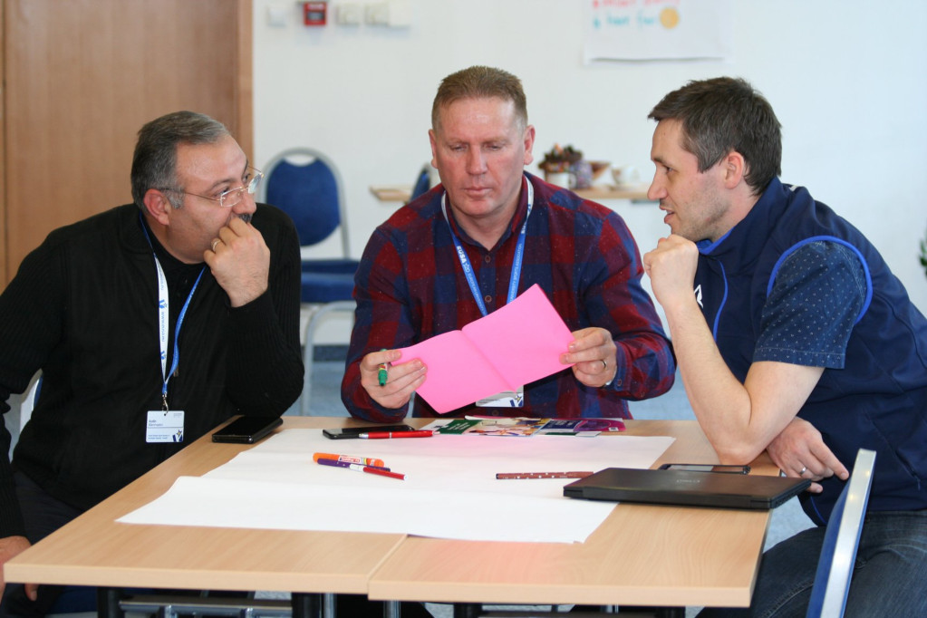 Audience discussions at FISU-EUSA Seminar