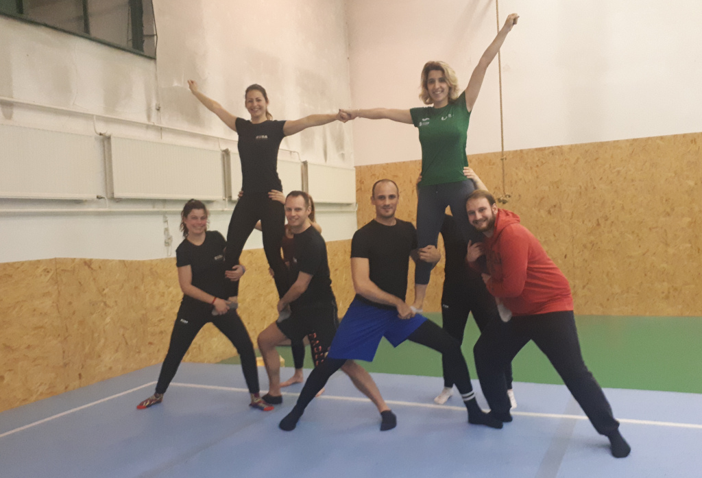 Cheerleading exercise