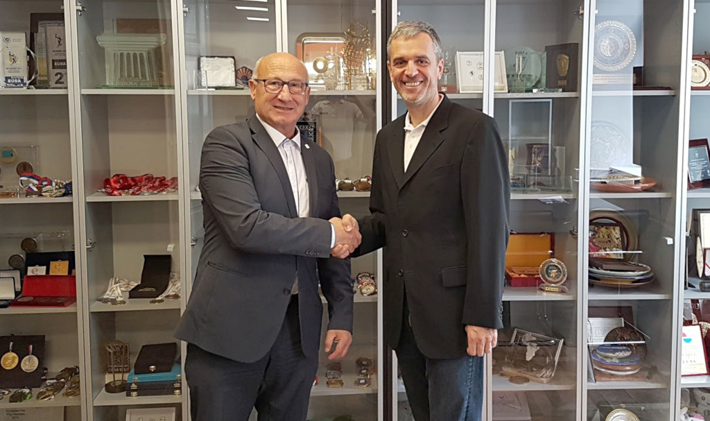 Mr Gabrovec (OKS) and Mr Pecovnik (EUSA)