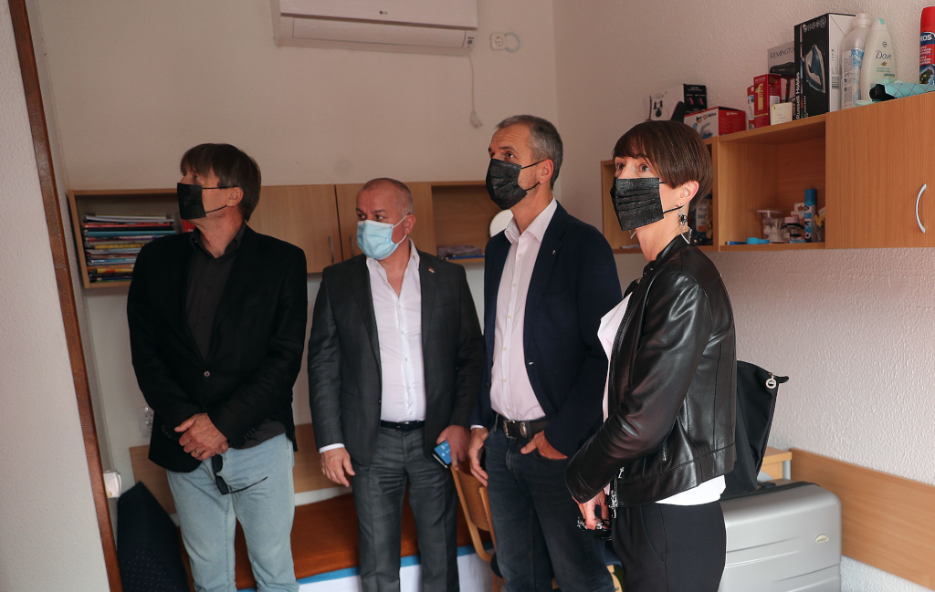 Accommodation in student dorms