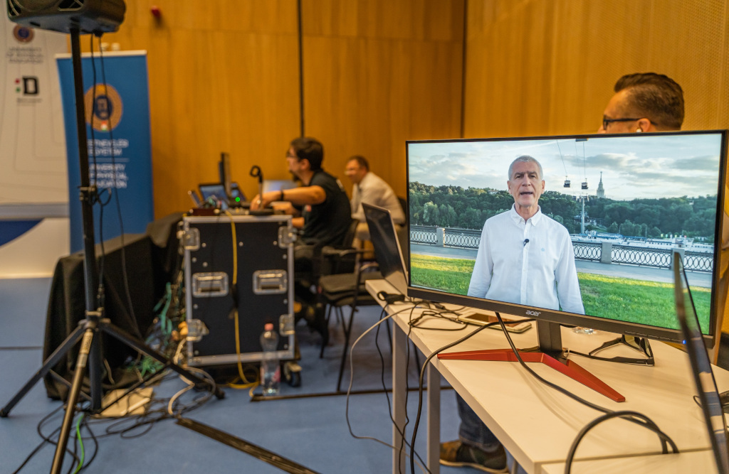 Opening of the FISU World Forum 2020 (Mr Oleg Matytsin)