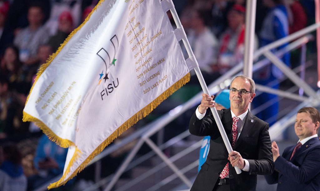 FISU flag passing to Lucerne 2021