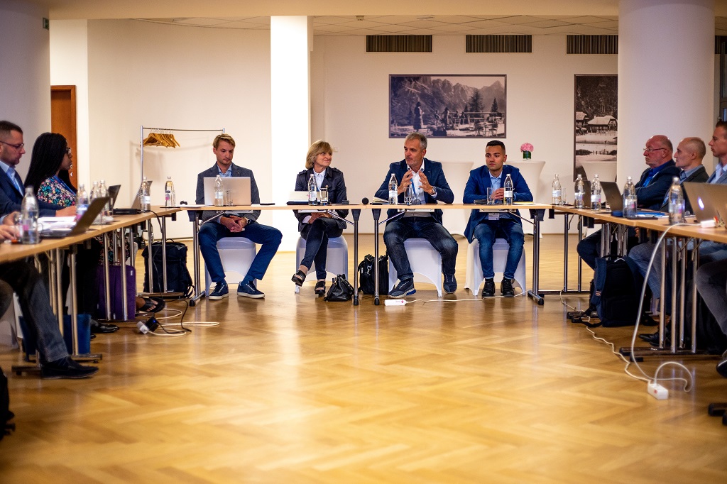 Welcome address from Mr Matjaž Pečovnik at the Internal Seminar for TDs