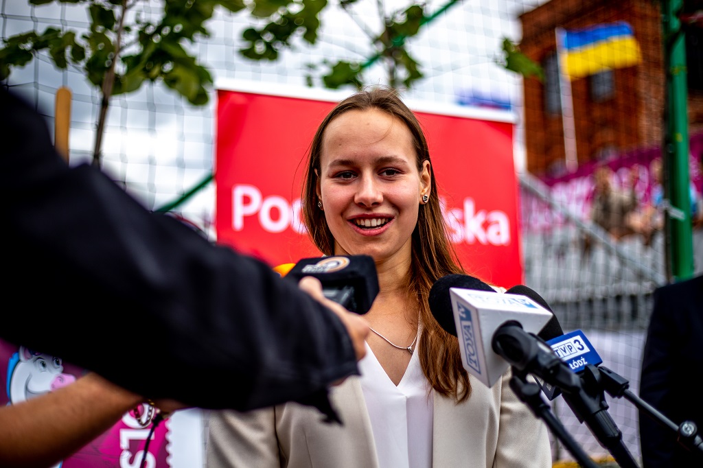 Aleksandra Bednarek, Polish Swimmer 