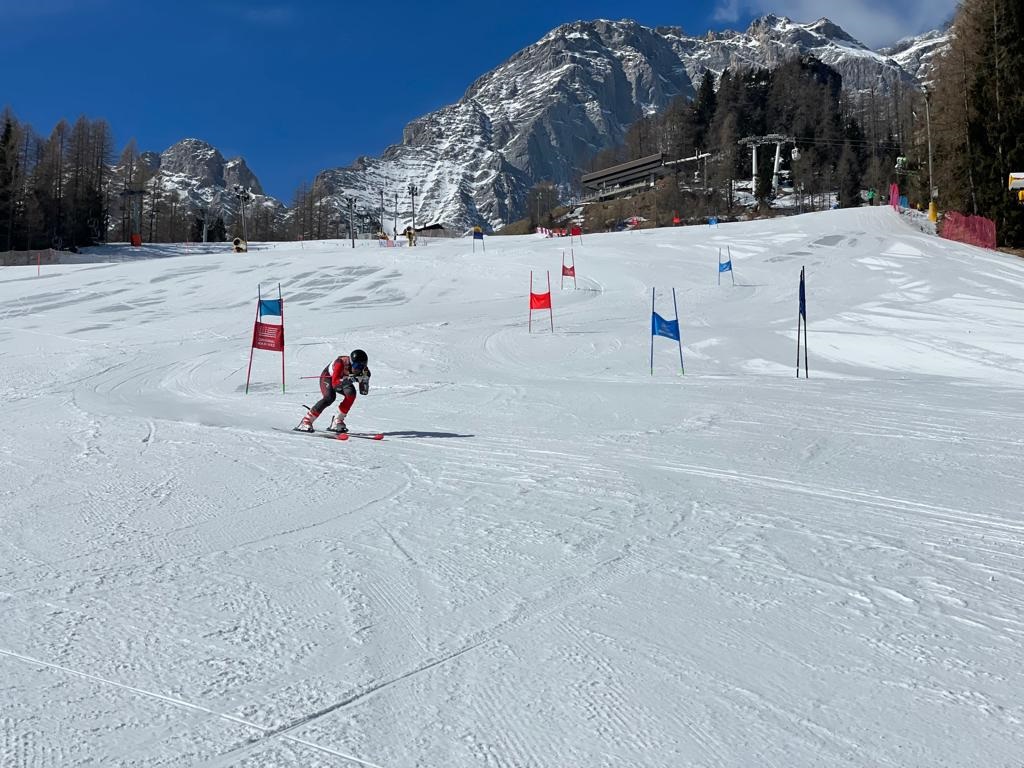 Mr Majtaž Pečovnik competing in National University Championship in Alpine Skiing