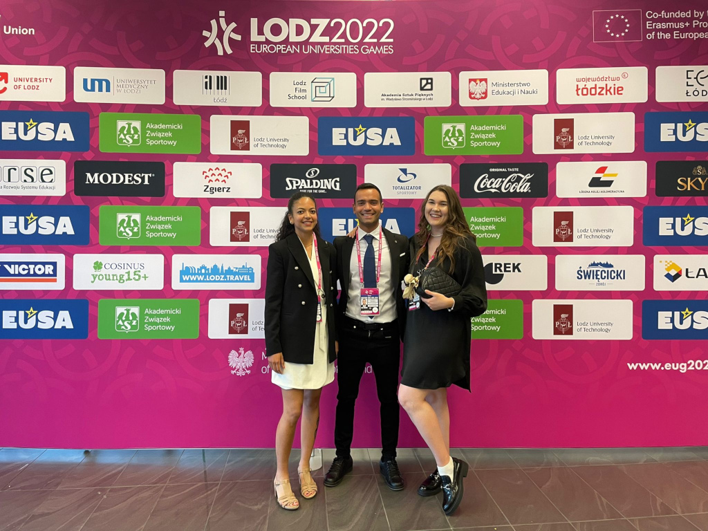 Volunteers Anouk with Aleksandra with former volunteer and current office staff member Mariano