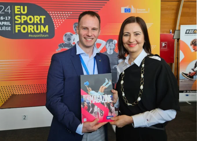 EUSA representative Andrej Pisl with Commissioner Iliana Ivanova