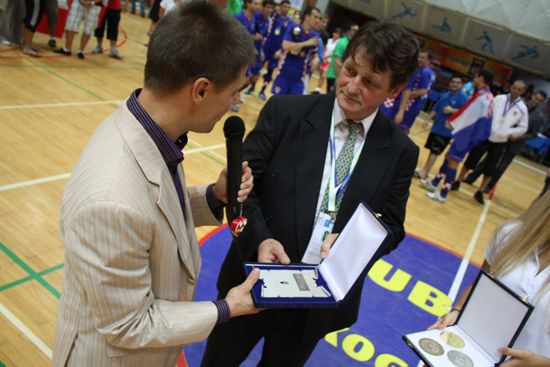 EUSA Representative Olaf Tabor and OC representative Mladen Sedar EUSA Representative Olaf Tabor and OC representative Mladen Sedar