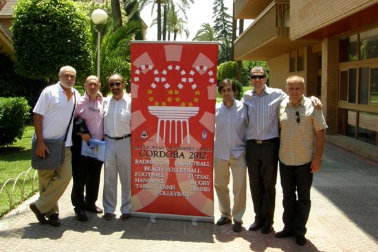 Cordoba hosts and EUSA representatives visit accommodation site Cordoba hosts and EUSA representatives visit accommodation site