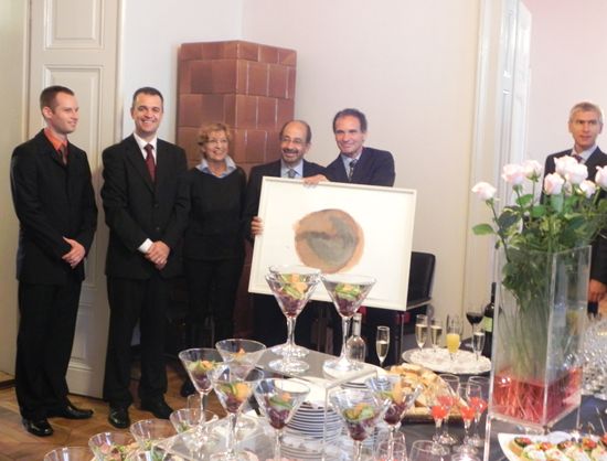 Gift by SUSA Gift by SUSA